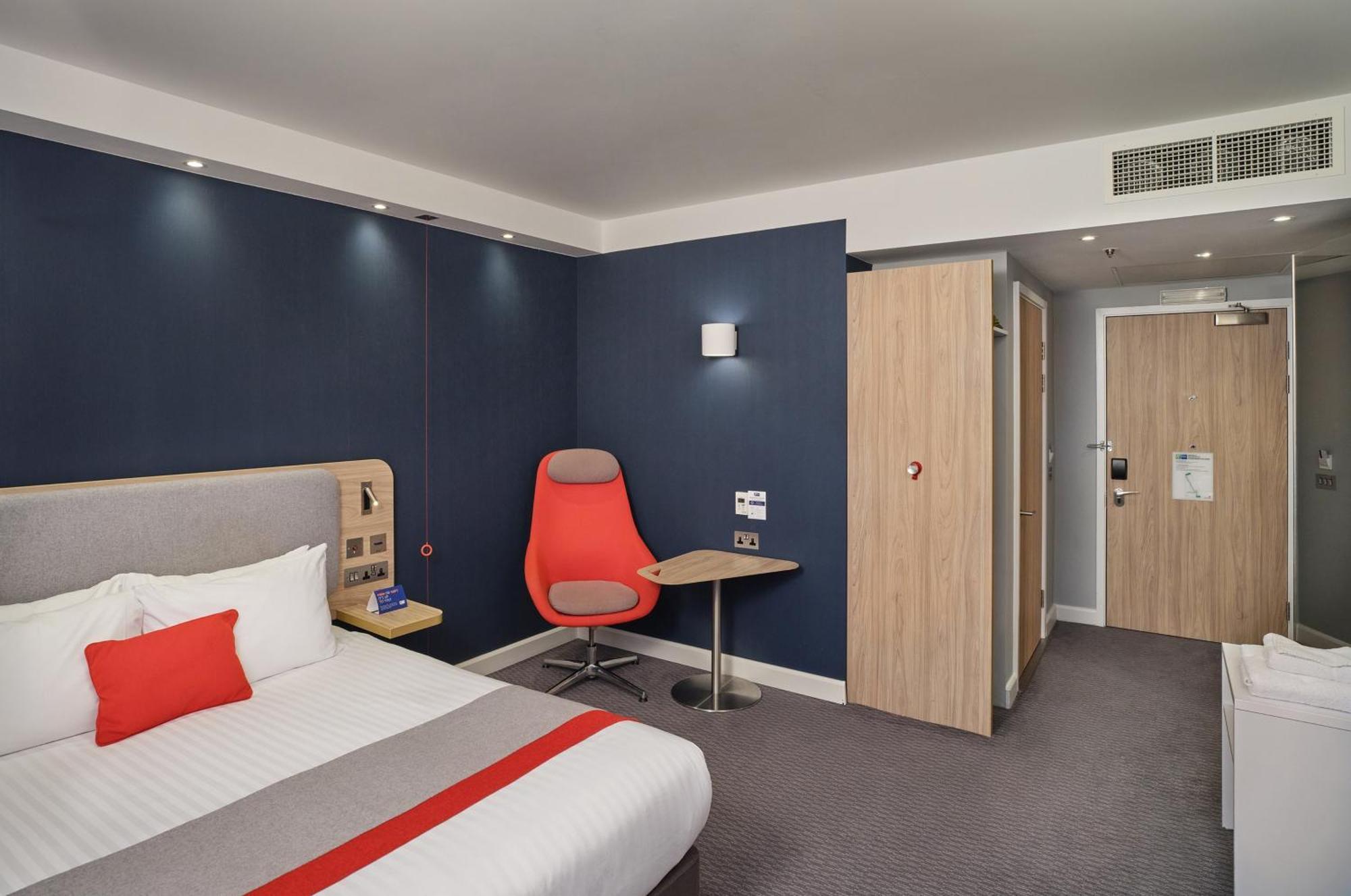 Holiday Inn Express - Birmingham - City Centre By Ihg Exterior photo
